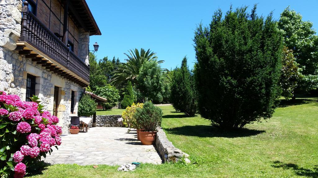 Posada San Tirso Toñanes Eksteriør bilde